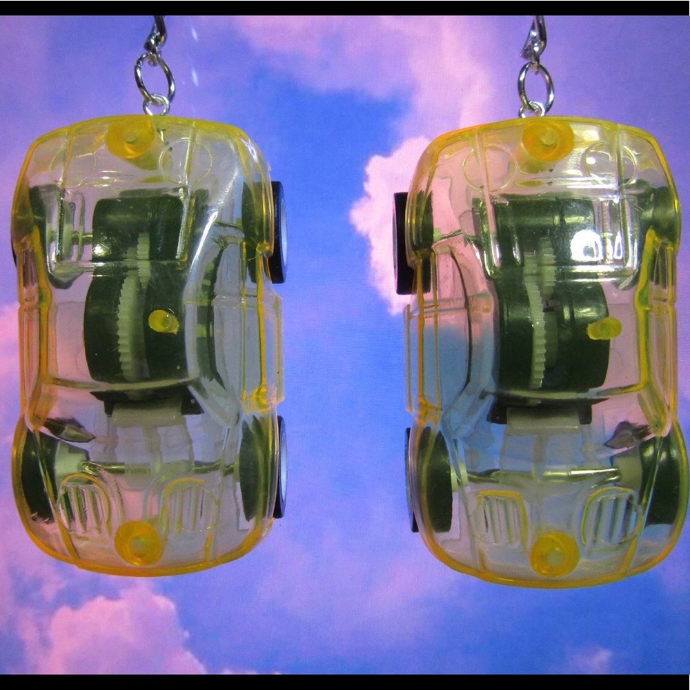 Car earrings 🚗